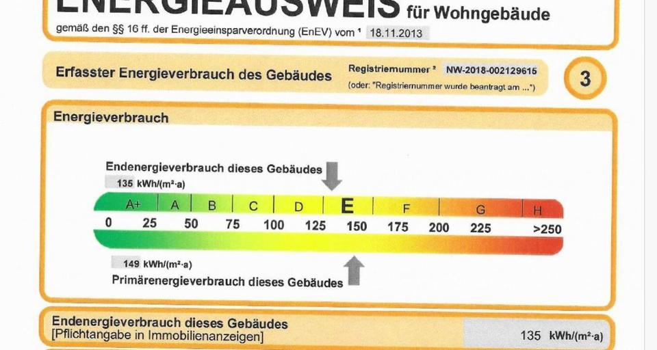 Dachgeschoßwohnung Wermelskirchen - 3.5 Zimmer, 60 m&sup2;, 135.000&euro; | Angebot:25887273