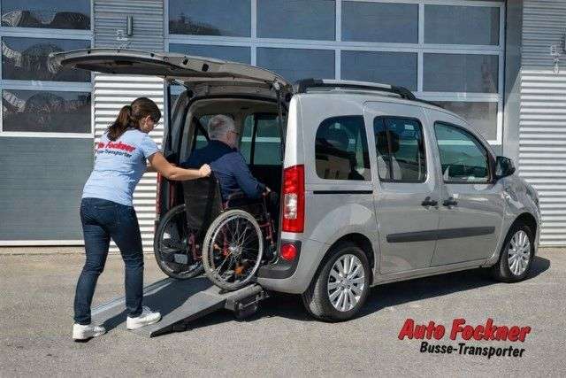 Mercedes-Benz Citan 151.700 km 17.950 &euro; Wuppertal 42281