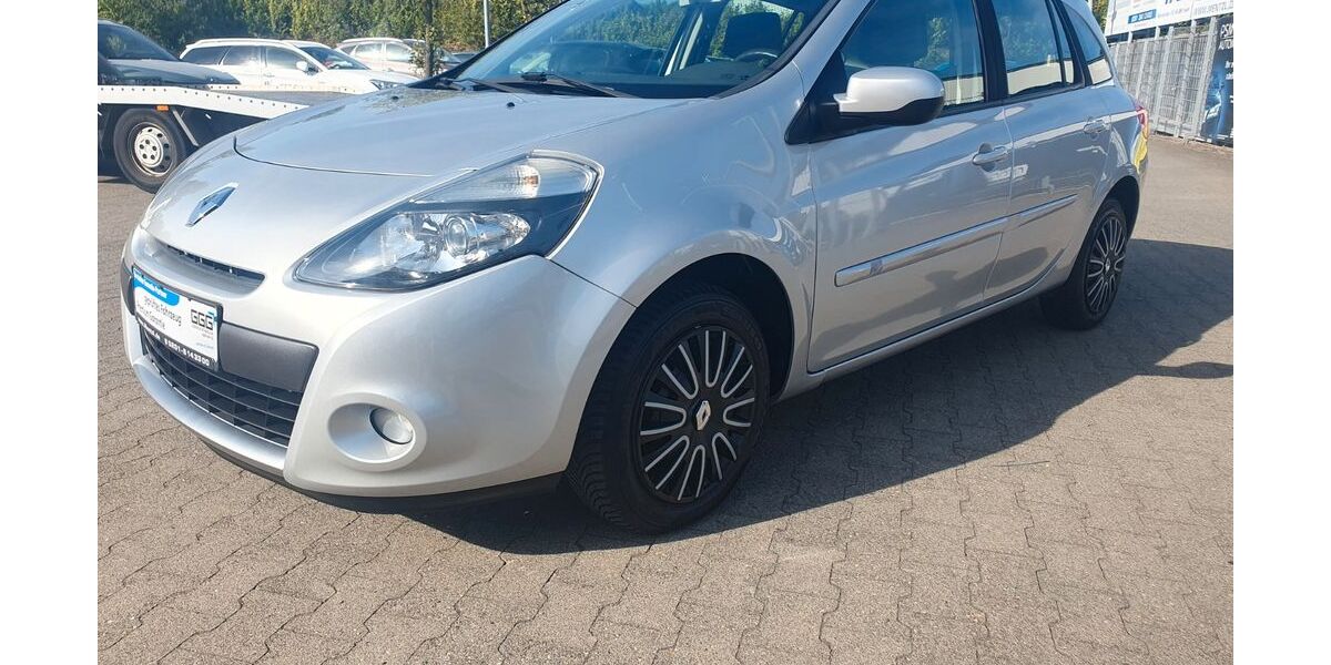 Renault Clio 39.998 km 7.499 &euro; Essen 45326