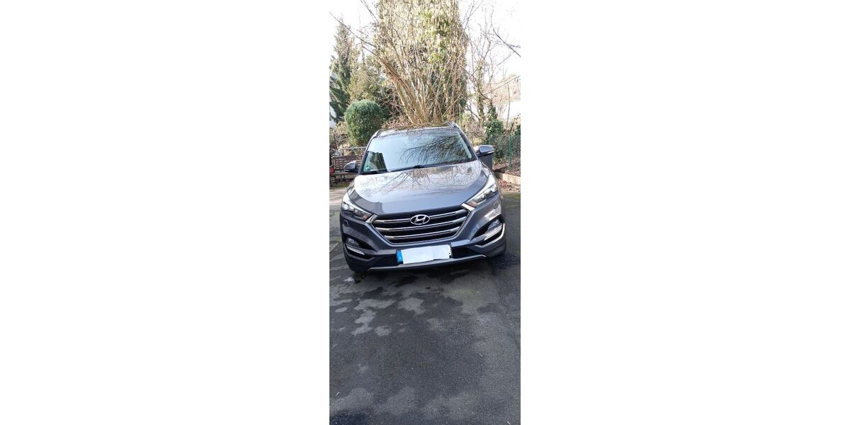 Hyundai TUCSON 72.000 km 18.100 &euro; Wuppertal 42283