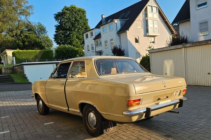 Opel Kadett 41.400 km 2.700 &euro; Burscheid 51399