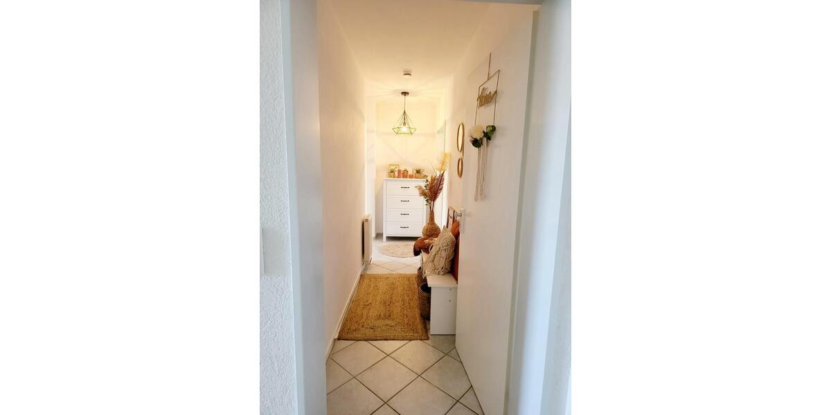 Etagenwohnung Wermelskirchen - 3 Zimmer, 68 m&sup2;, 770&euro; | Angebot:25805536