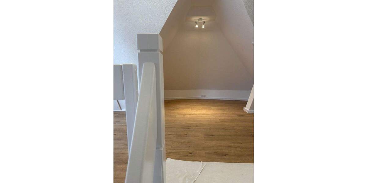 Einfamilienhaus Wuppertal Vohwinkel - 5 Zimmer, 282 m&sup2;, 780.000&euro; | Angebot:25657449