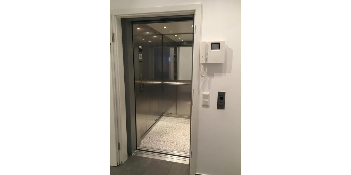 Dachgeschoßwohnung Haan - 2.5 Zimmer, 78 m&sup2;, 1.050&euro; | Angebot:25833787