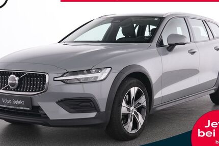Volvo V60 Cross Country 42.066 km 35.850 &euro; Essen-Kray 45309