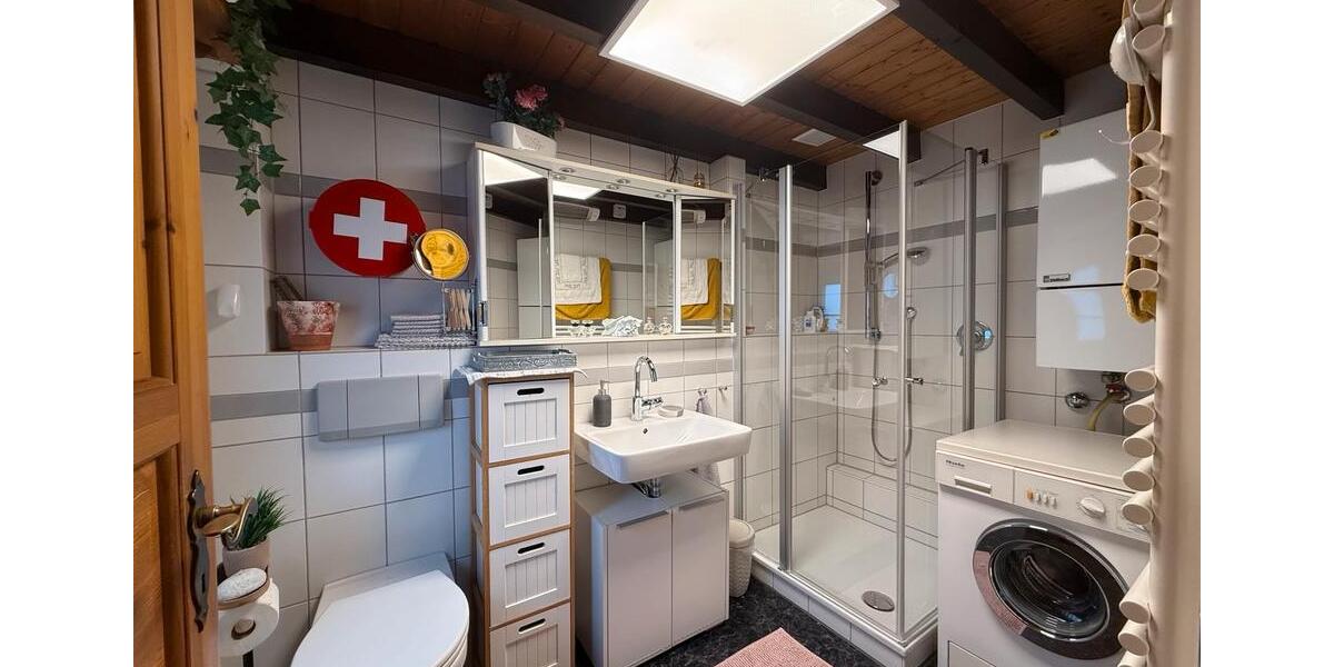 Doppelhaushälfte Solingen Aufderhöhe - 3 Zimmer, 57 m&sup2;, 300.000&euro; | Angebot:26019732