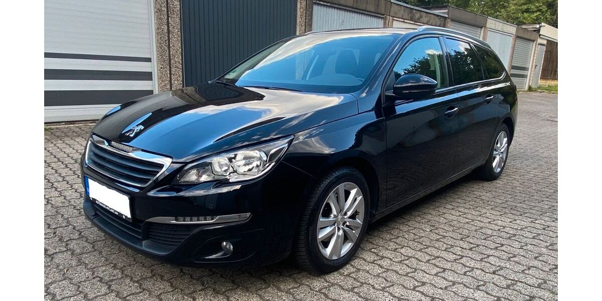 Peugeot 308 135.166 km 7.000 &euro; Essen 45309
