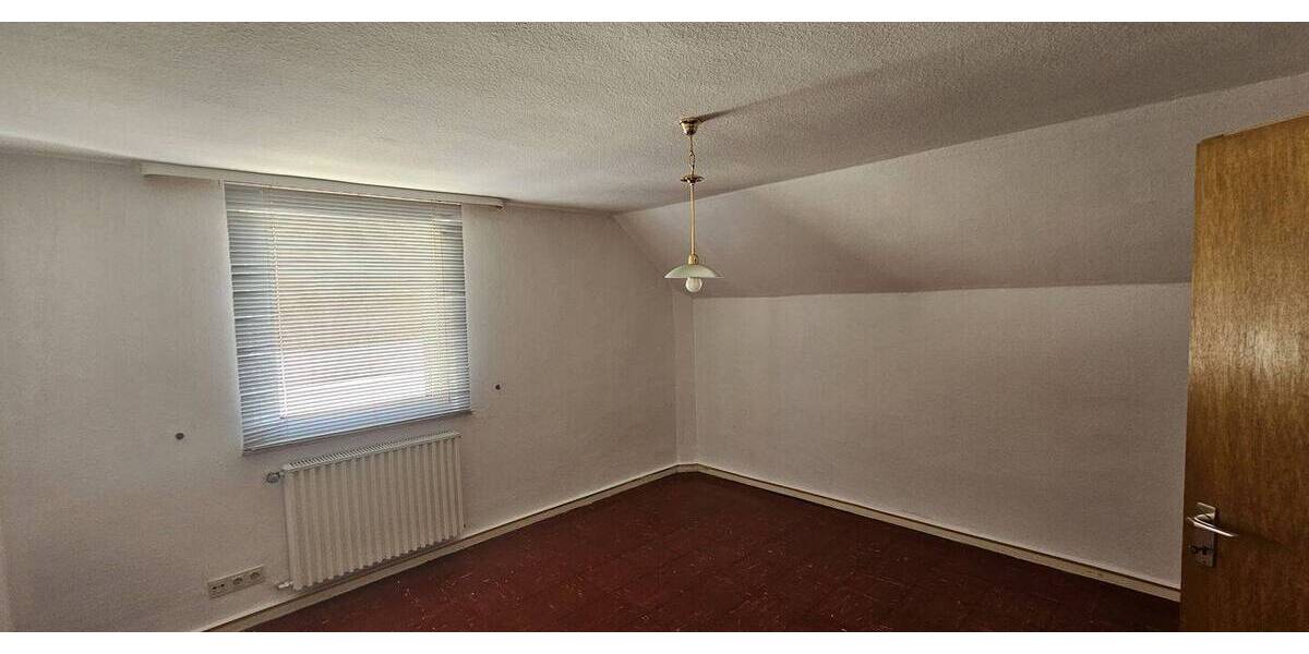 Doppelhaushälfte Essen Altenessen-Süd - 6 Zimmer, 132 m&sup2;, 335.000&euro; | Angebot:26585836