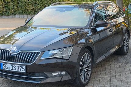 Skoda Superb 159.600 km 16.900 &euro; Solingen 42719