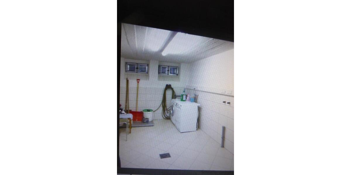 Hochparterre Wuppertal - 2 Zimmer, 60 m&sup2;, 418&euro; | Angebot:24678251