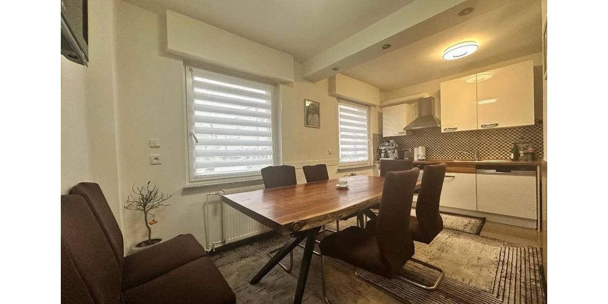 Erdgeschoßwohnung Essen Stadtbezirk V - 6 Zimmer, 130 m&sup2;, 290.000&euro; | Angebot:24816188