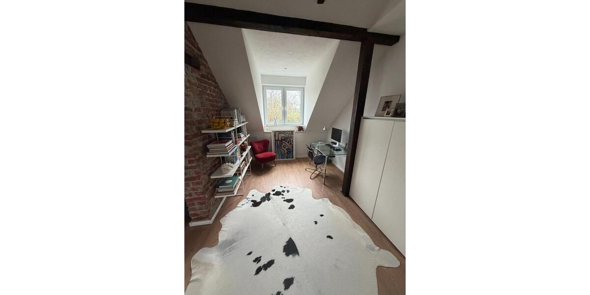 Dachgeschoßwohnung Haan - 3 Zimmer, 99 m&sup2;, 1.500&euro; | Angebot:25613653