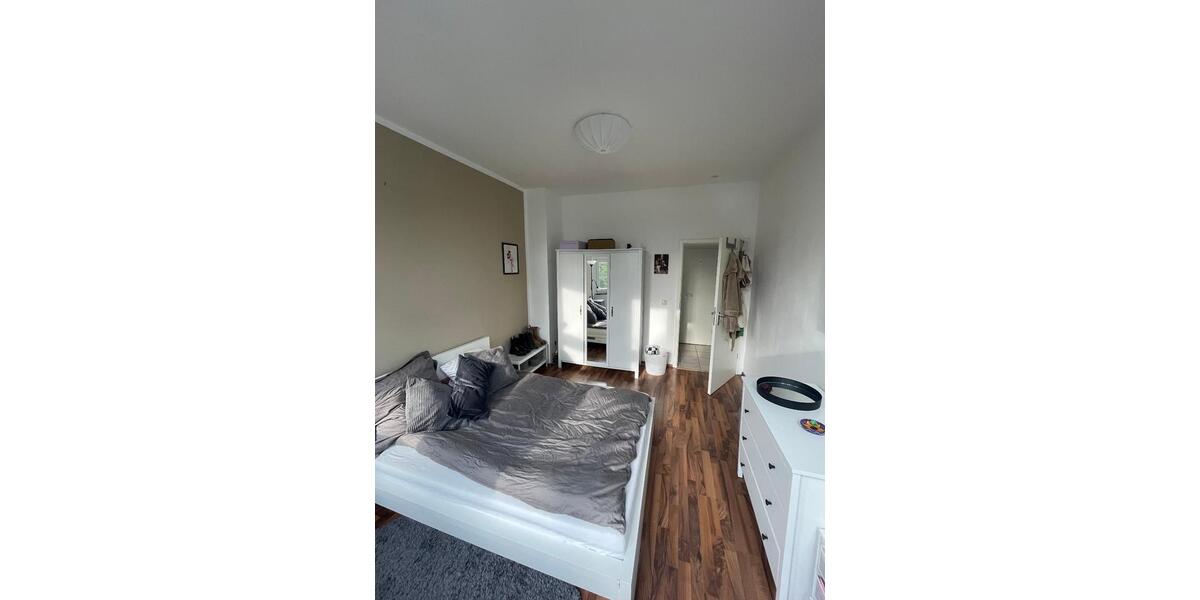 Etagenwohnung Essen Stadtkern - 2 Zimmer, 49 m&sup2;, 460&euro; | Angebot:25960324