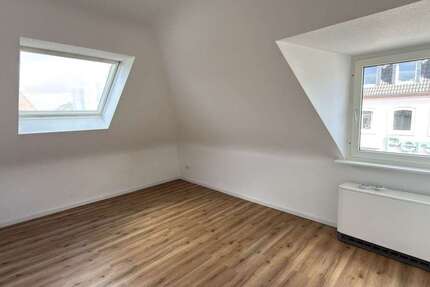 Wohnung Düsseldorf - 1 Zimmer, 28 m&sup2;, 675&euro; | Angebot:26663336
