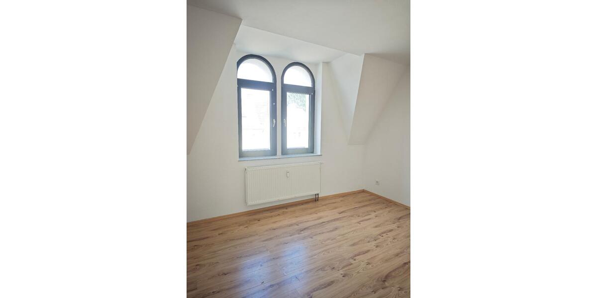 Dachgeschoßwohnung Gelsenkirchen Ückendorf - 3.5 Zimmer, 95 m&sup2;, 650&euro; | Angebot:26535417