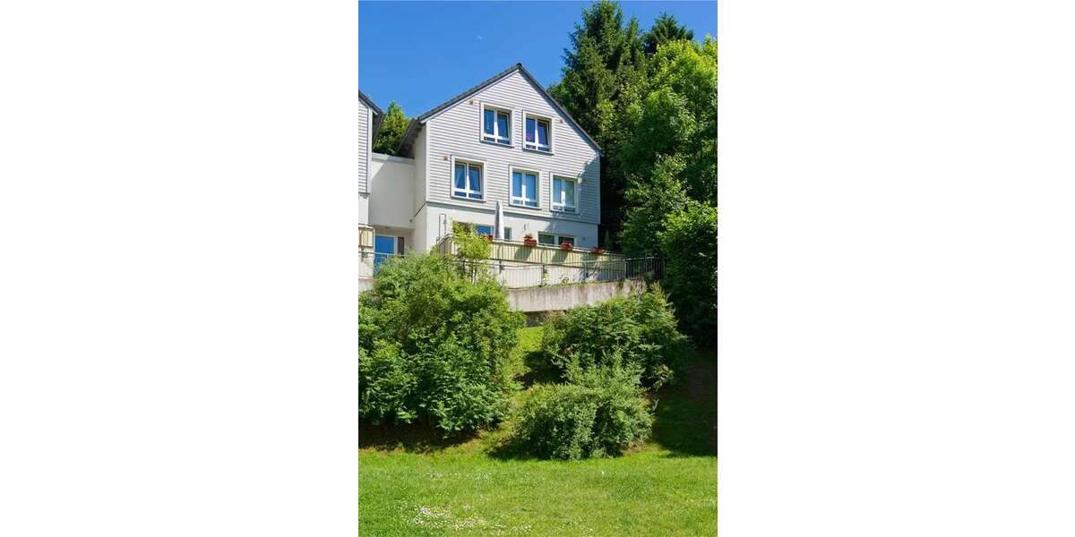 Etagenwohnung Velbert Frohnberg - 3 Zimmer, 76 m&sup2;, 432&euro; | Angebot:26629052