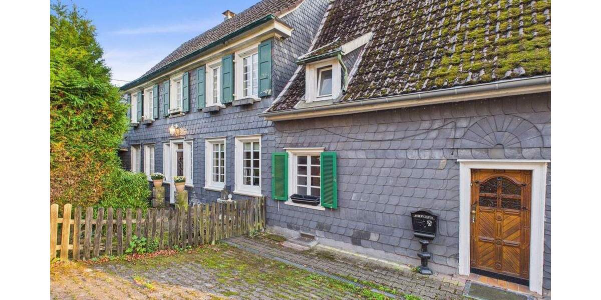 Einfamilienhaus Wuppertal Cronenberg - 1 Zimmer, 188 m&sup2;, 399.000&euro; | Angebot:25686399