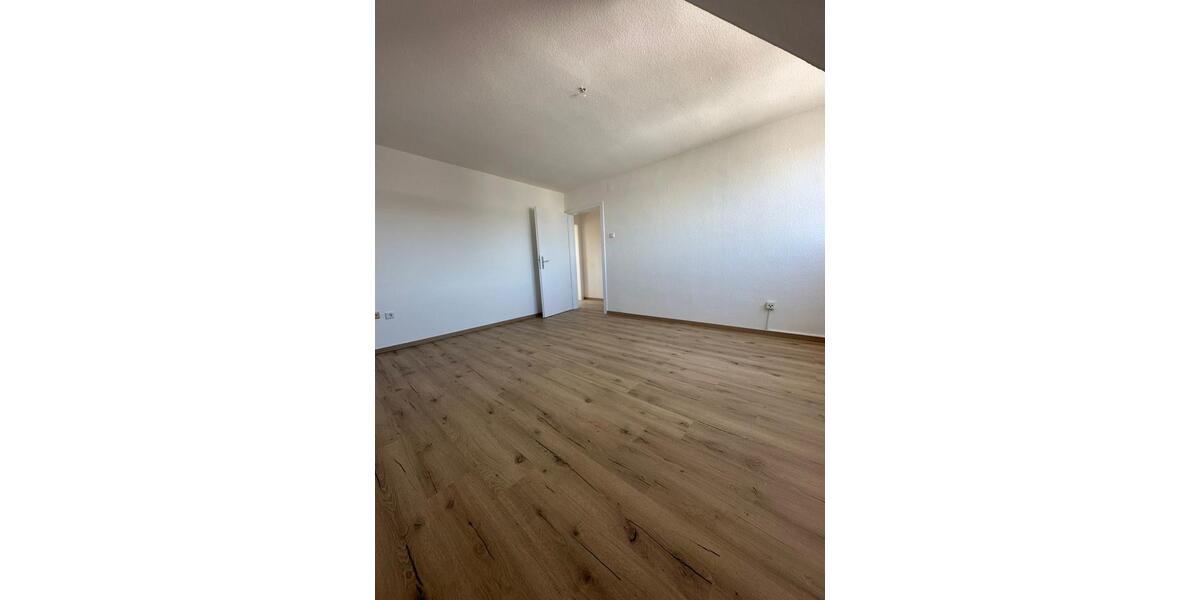 Dachgeschoßwohnung Remscheid - 2 Zimmer, 54 m&sup2;, 440&euro; | Angebot:26560267