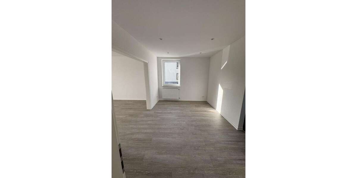 Etagenwohnung Hattingen Winz - 2.5 Zimmer, 58 m&sup2;, 667&euro; | Angebot:26002621