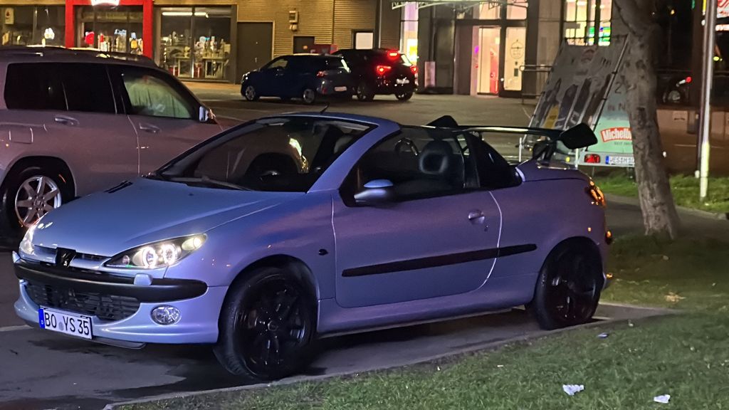 Peugeot 206 180.196 km 3.000 &euro; Bochum 44795