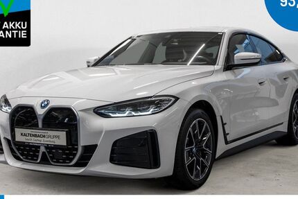 BMW i4 40.616 km 33.390 &euro; Remscheid 42897