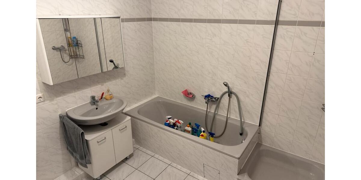 Etagenwohnung Wuppertal Cronenberg - 3 Zimmer, 94 m&sup2;, 299.000&euro; | Angebot:23335901