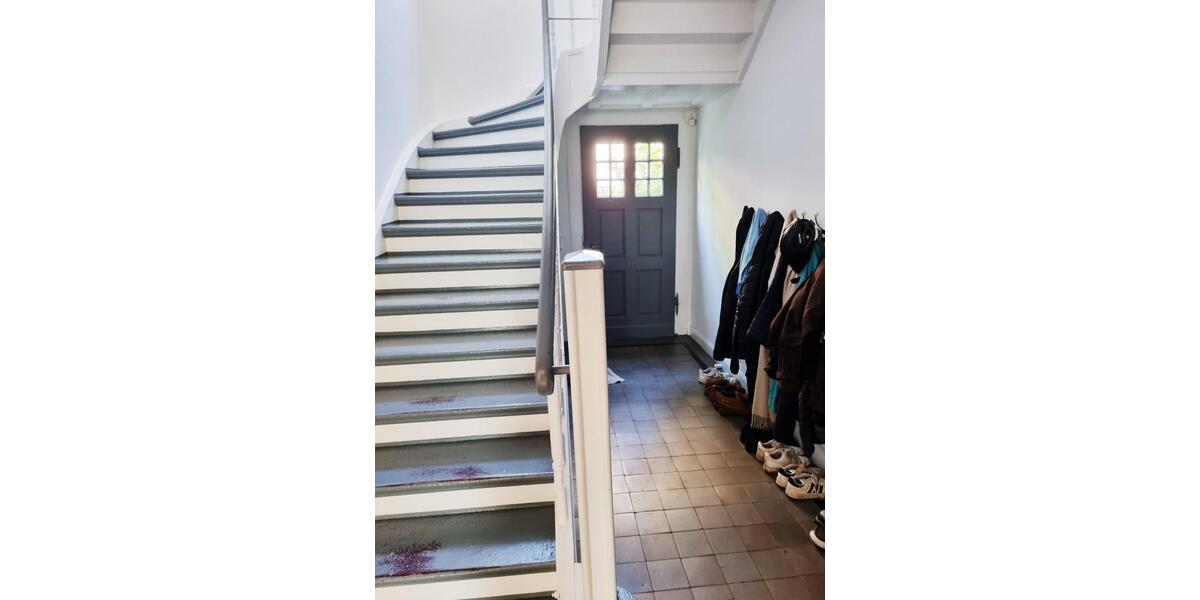 Einfamilienhaus Wuppertal Cronenberg - 9 Zimmer, 180 m&sup2;, 549.000&euro; | Angebot:27225897