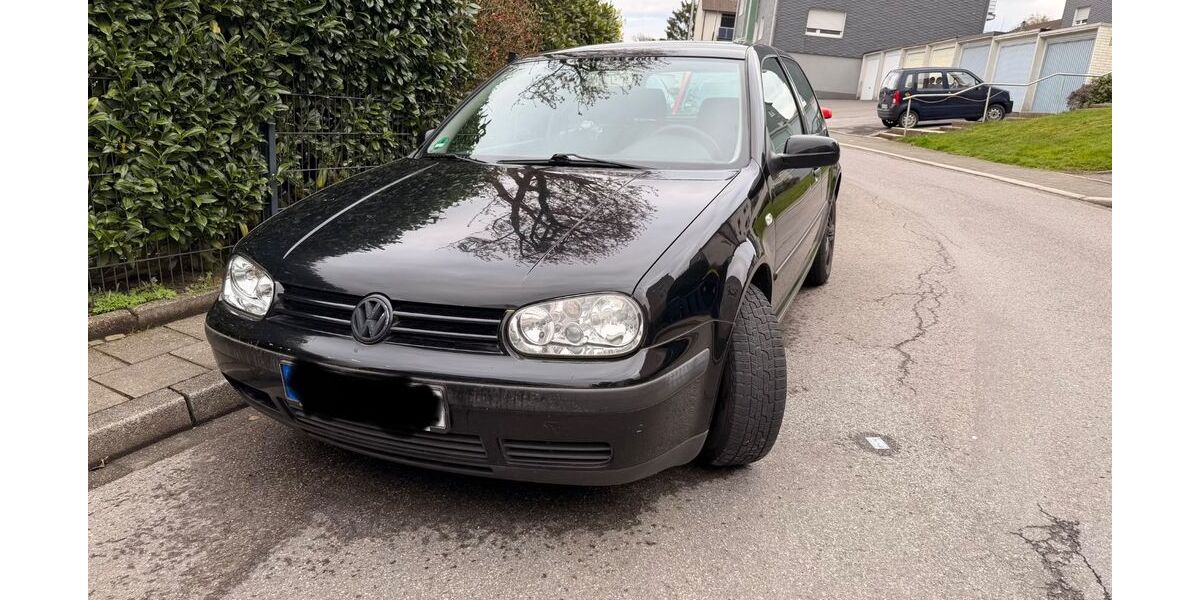 VW Golf 206.000 km 1.500 &euro; Wermelskirchen 42929