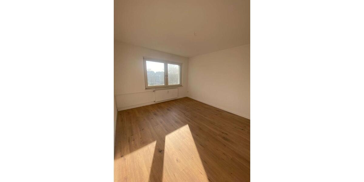 Etagenwohnung Herne Wanne-Bickern - 2 Zimmer, 55 m&sup2;, 360&euro; | Angebot:23511576