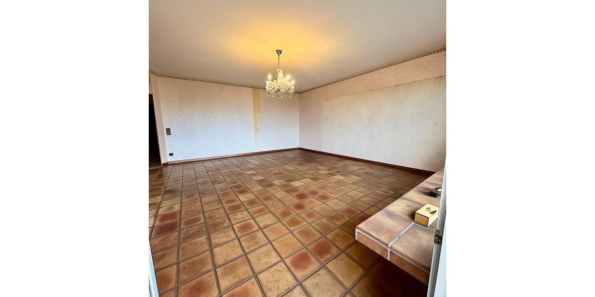 Etagenwohnung Düsseldorf Stadtbezirk 9 - 3 Zimmer, 85 m&sup2;, 190.000&euro; | Angebot:26588524