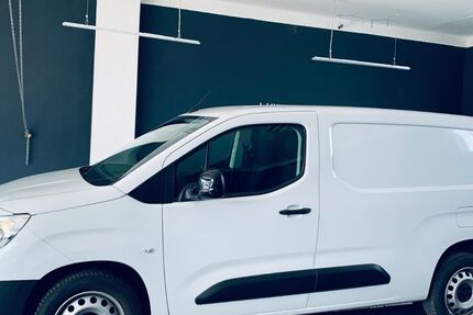 Opel Combo 84.700 km 10.999 &euro; Hilden 40723