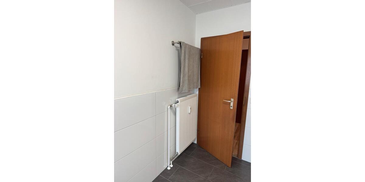 Etagenwohnung Essen Stadtbezirk III - 2 Zimmer, 62 m&sup2;, 695&euro; | Angebot:25195634