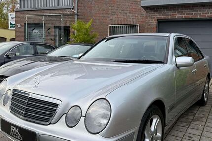 Mercedes-Benz E 200 104.500 km 4.500 &euro; Solingen 42651