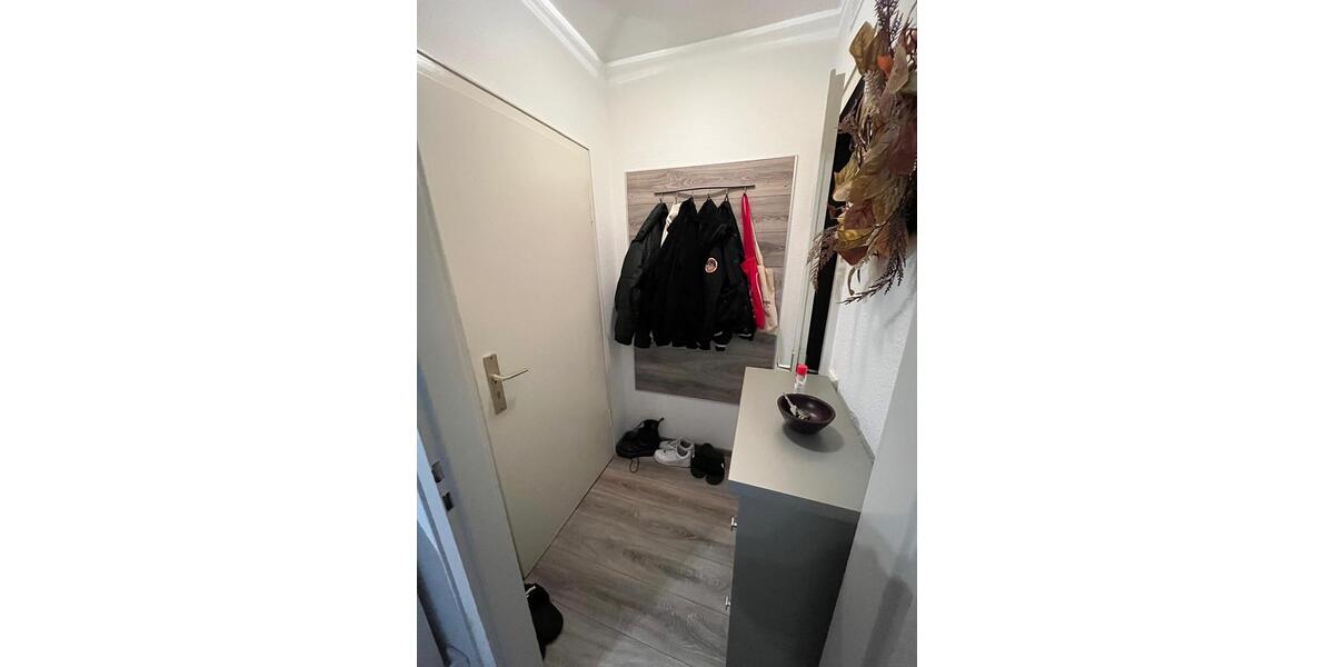 Erdgeschoßwohnung Wuppertal Gemarkung Elberfeld - 1 Zimmer, 27 m&sup2;, 290&euro; | Angebot:26616639