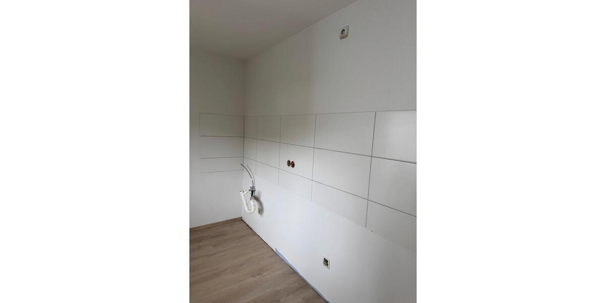 Etagenwohnung Wuppertal Arrenberg - 2 Zimmer, 42 m&sup2;, 410&euro; | Angebot:26459033