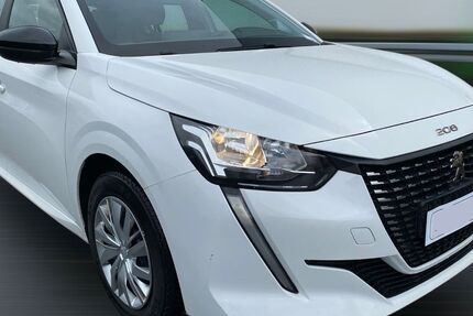 Peugeot 208 180.000 km 6.800 &euro; Essen 45309