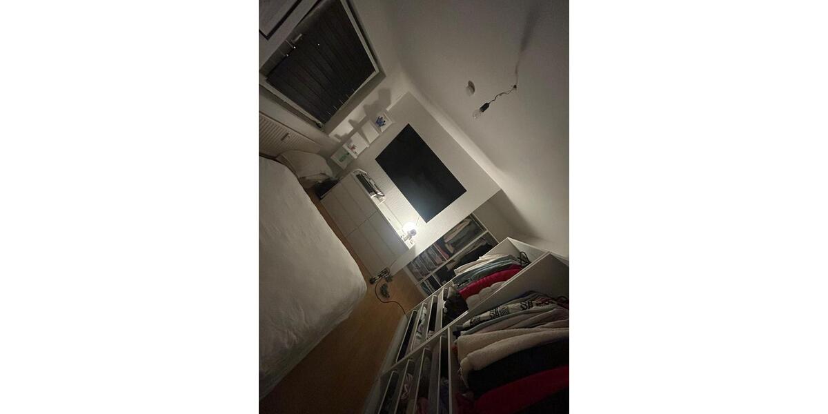Etagenwohnung Bochum Bochum-Mitte - 3 Zimmer, 90 m&sup2;, 780&euro; | Angebot:24612556