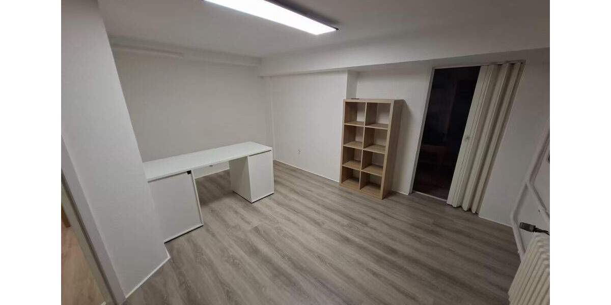 Gewerbeobjekt Ratingen Zentrum - 1 Zimmer, 126 m&sup2;, 1.350&euro; | Angebot:26528309
