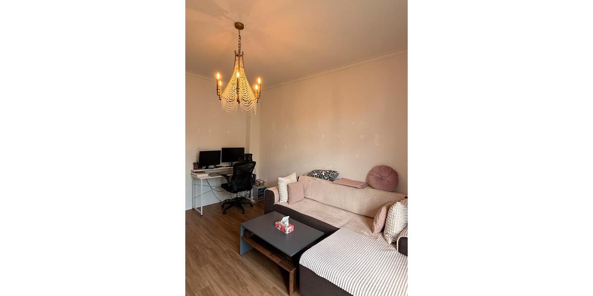Etagenwohnung Essen Stadtbezirk VI - 2 Zimmer, 65 m&sup2;, 842&euro; | Angebot:26506425