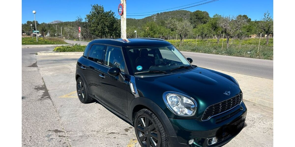 Mini Countryman S (Cooper) 121.400 km 9.900 &euro; Köln 50829