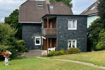 Haus Remscheid Remscheid-Süd - 7 Zimmer, 162 m&sup2;, 2.000&euro; | Angebot:26020621
