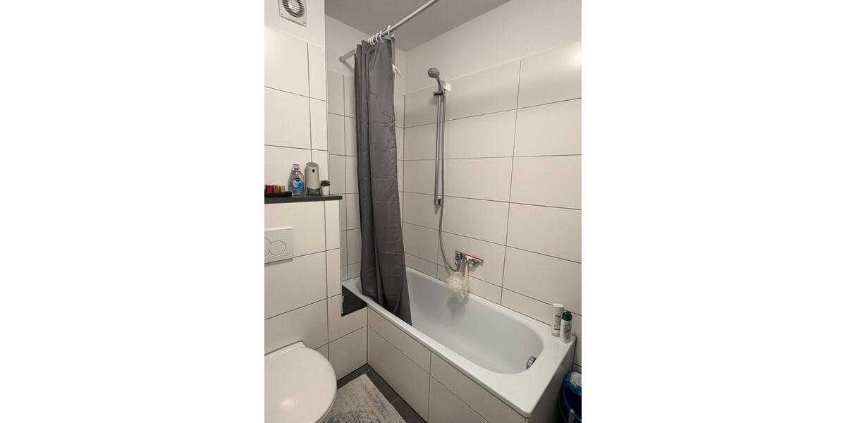 Etagenwohnung Wuppertal Gemarkung Elberfeld - 2 Zimmer, 68 m&sup2;, 684&euro; | Angebot:25379989