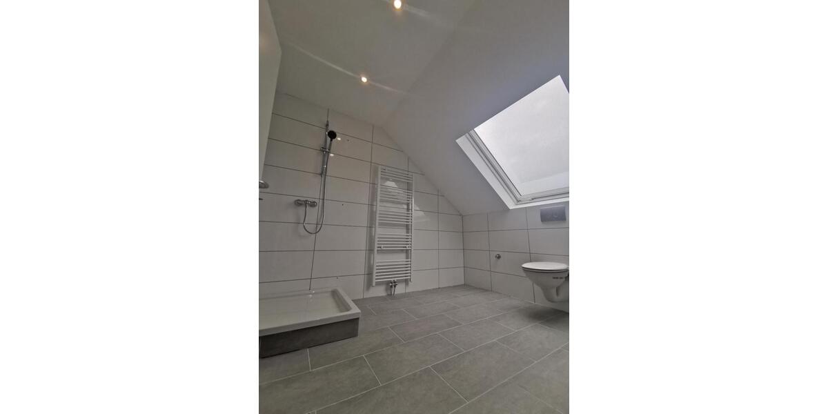Etagenwohnung Essen Stadtbezirk VII - 4 Zimmer, 110 m&sup2;, 800&euro; | Angebot:26536535