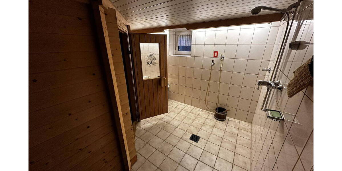 Doppelhaushälfte Mülheim an der Ruhr Mitte-Ost - 7 Zimmer, 142 m&sup2;, 450.000&euro; | Angebot:26641824