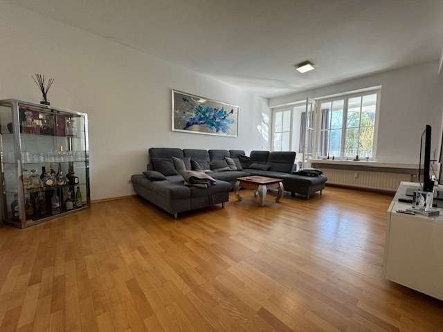 Etagenwohnung Düsseldorf Düsseltal - 2 Zimmer, 80 m&sup2;, 448.500&euro; | Angebot:22151281
