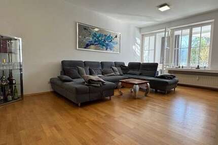 Wohnung Düsseldorf Düsseltal - 2 Zimmer, 80 m&sup2;, 448.500&euro; | Angebot:22151281