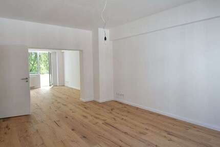 Wohnung Düsseldorf Heerdt - 2 Zimmer, 93 m&sup2;, 1.795&euro; | Angebot:22350558