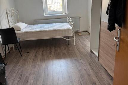 Wohnung Wuppertal Barmen - 4 Zimmer, 88 m&sup2;, 700&euro; | Angebot:25959309