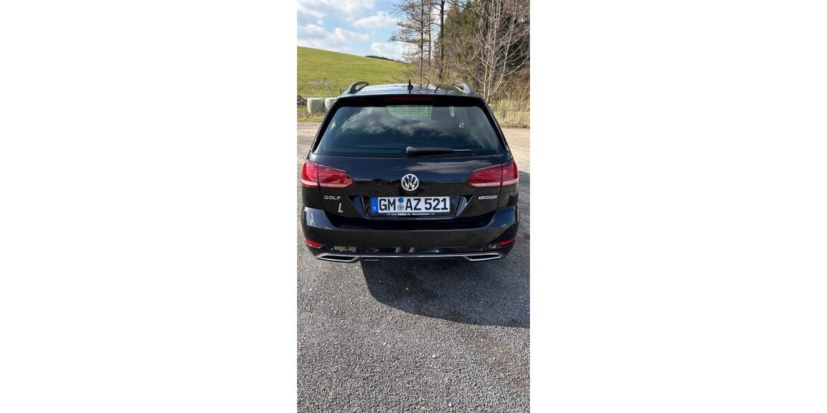 VW Golf 82.000 km 15.900 &euro; Hückeswagen 42499
