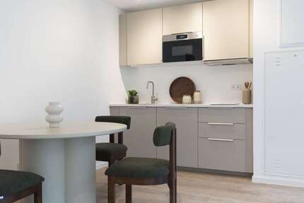Wohnung Düsseldorf Flingern Süd - 2 Zimmer, 48 m&sup2;, 1.210&euro; | Angebot:27270521